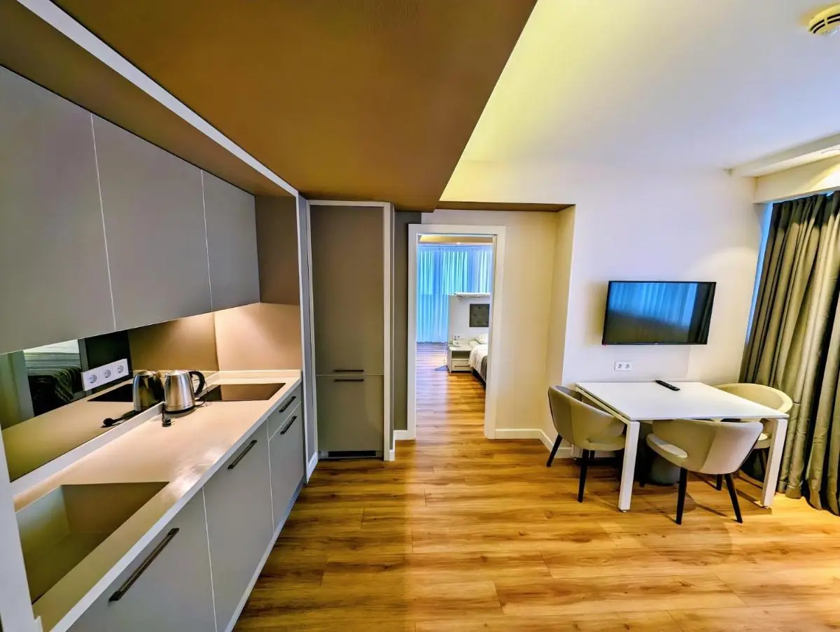 Image 1 of Al Palace By Black Sea Realty