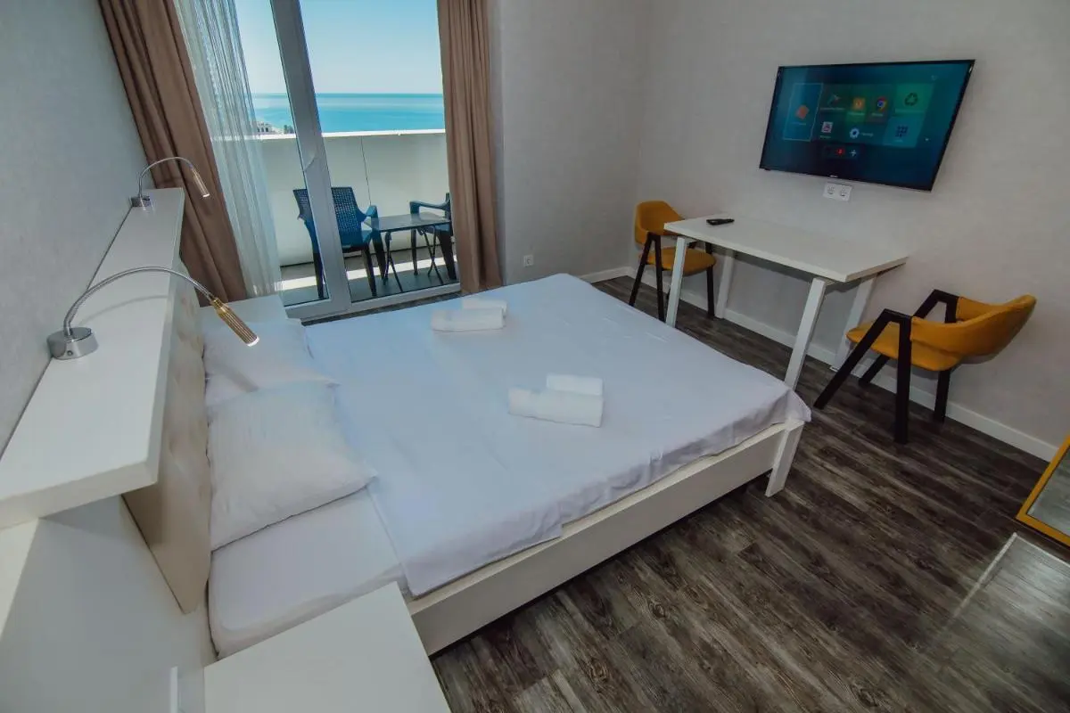 Image 1 of Alliance Palace Aparthotel