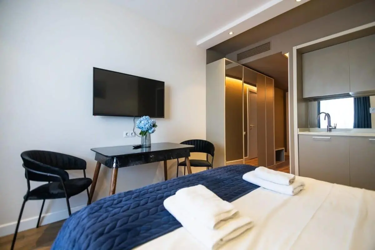 Image 4 of Alliance Palace Marriot Floor 30