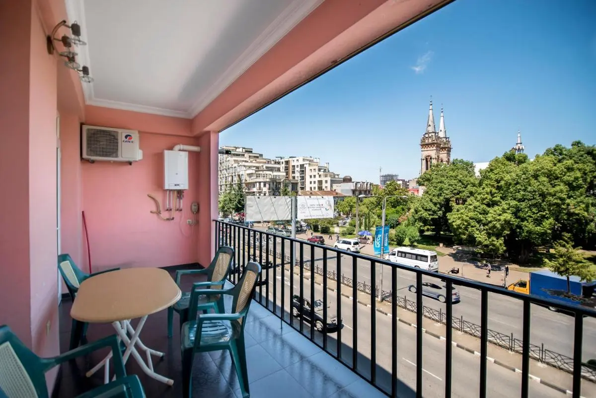 Image 4 of Apartment Chavchavadze