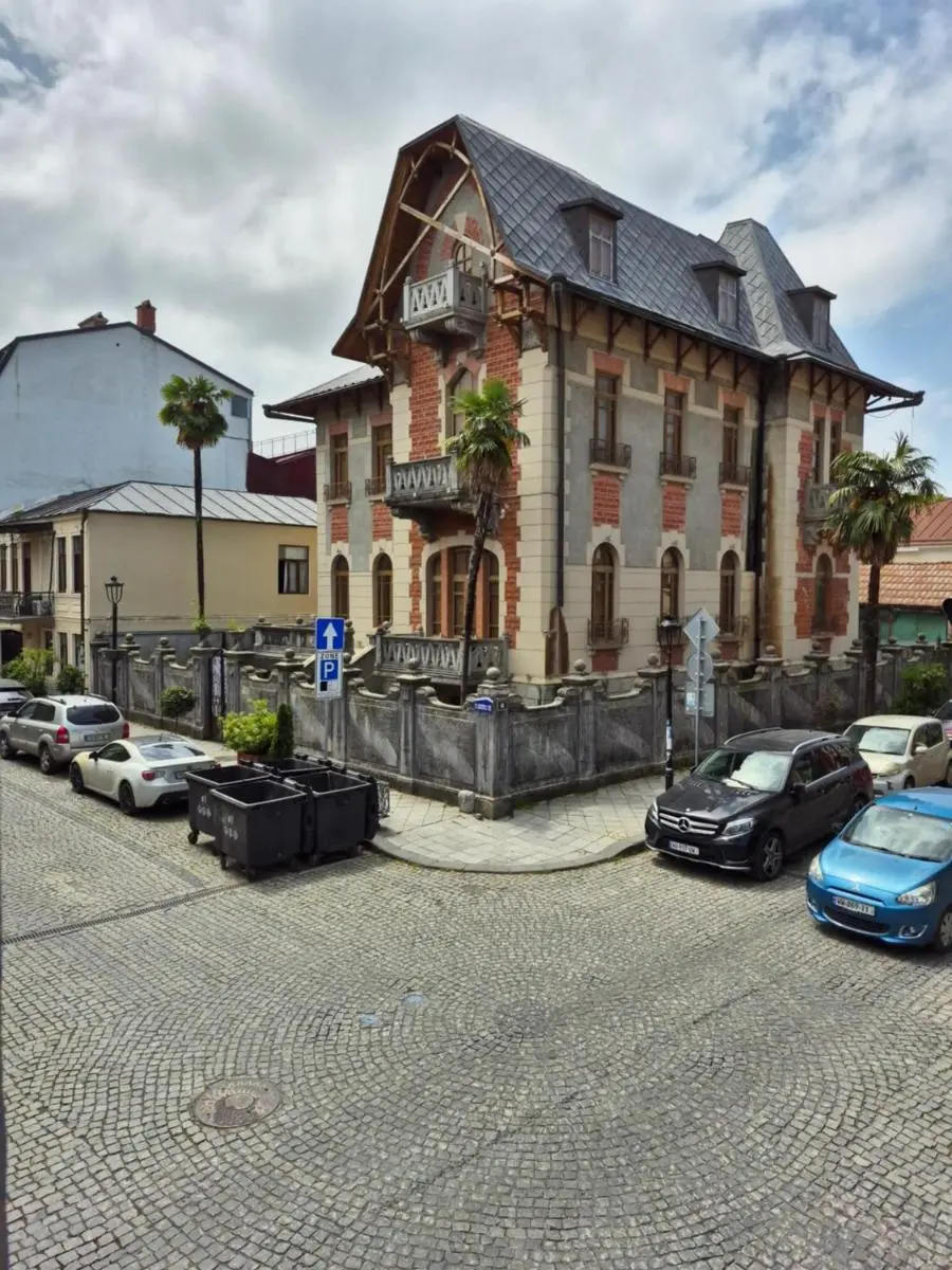 Image 5 of Apartment Giorgi Mazniasvhili
