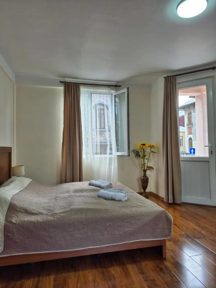 Image 6 of Apartment Giorgi Mazniasvhili