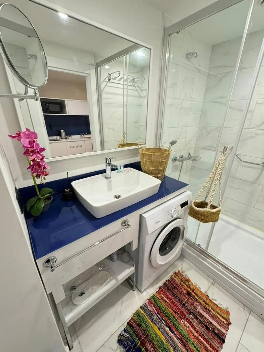 Image 4 of Apartment N1 Batumi ORBI CITY