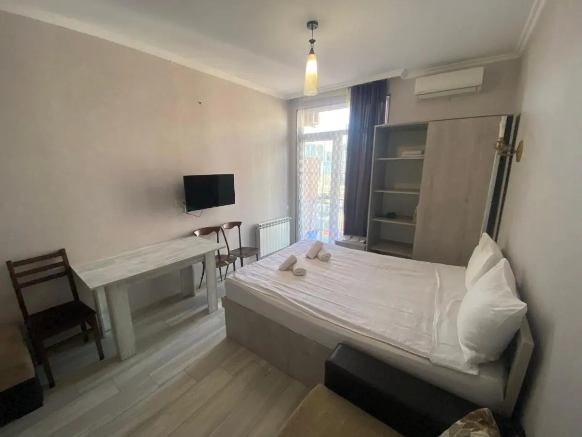 Image 1 of Apartment – Nino