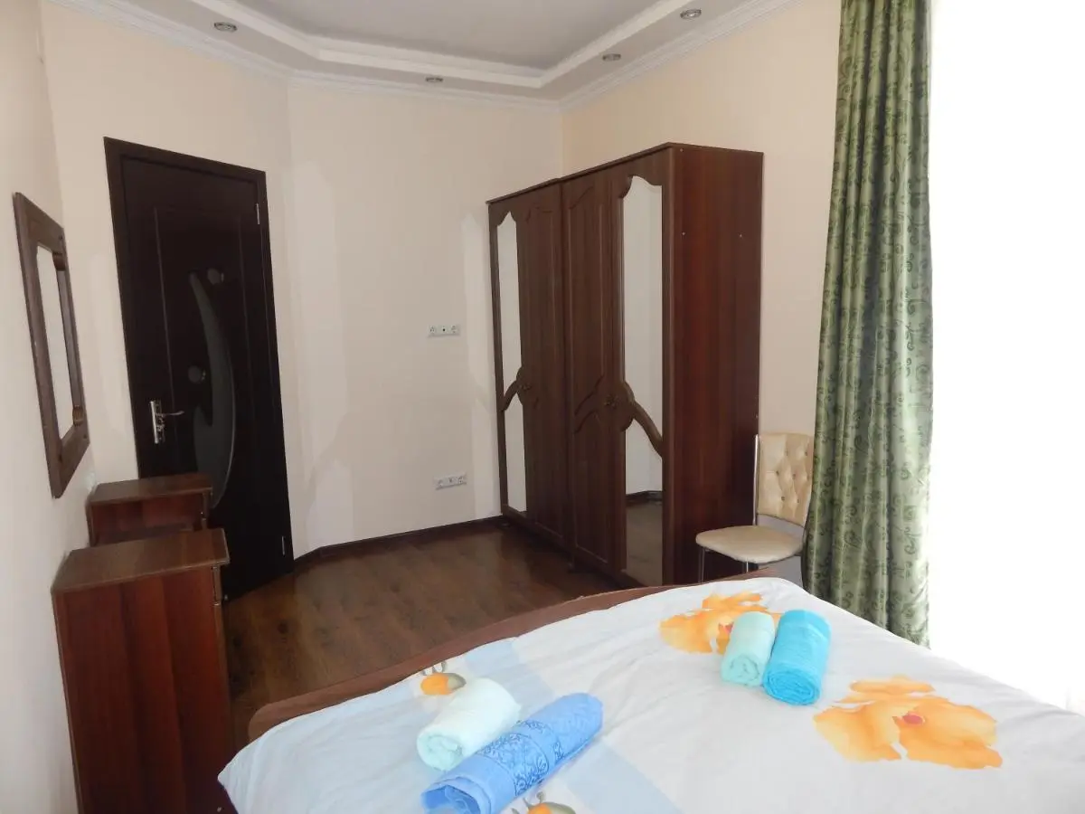 Image 6 of Apartment first line from Sea