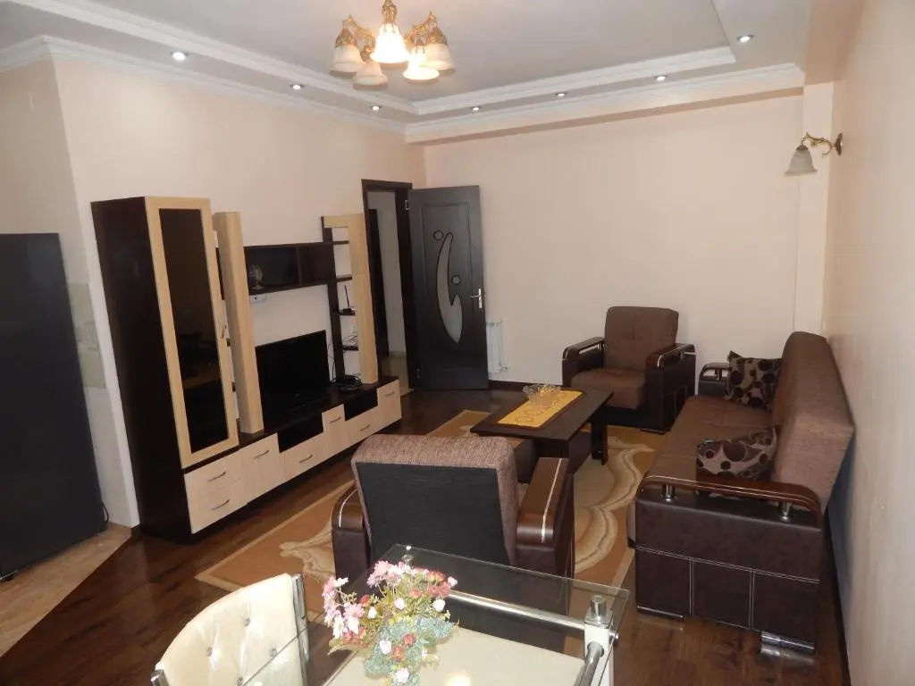 Image of Apartment first line from Sea
