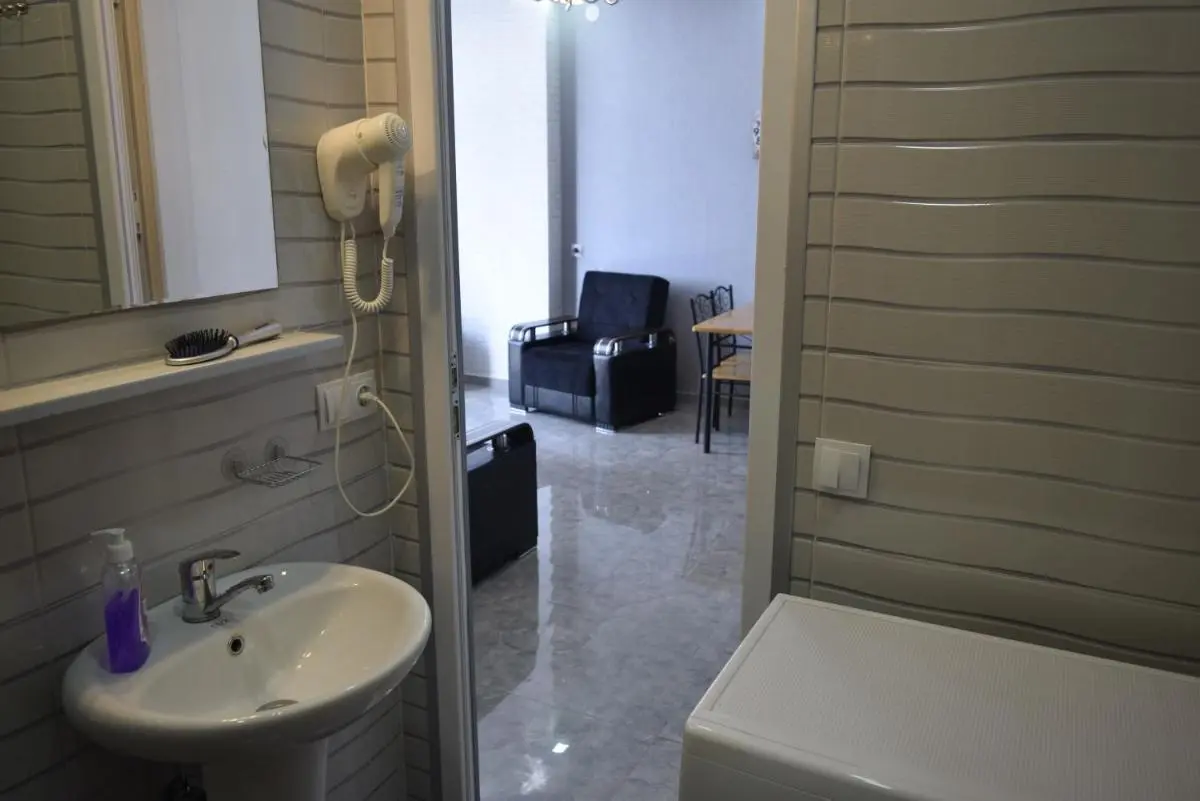 Image 2 of Apartment marina
