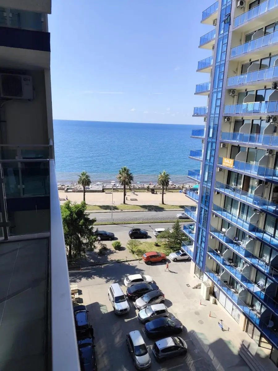 Image 6 of Aqua Batumi 84