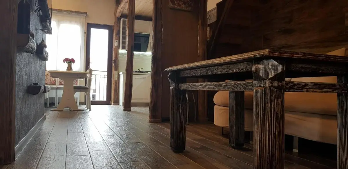 Image 2 of Archie’s Apartment in Old Town