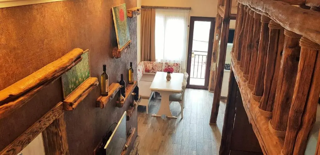 Image of Archie’s Apartment in Old Town