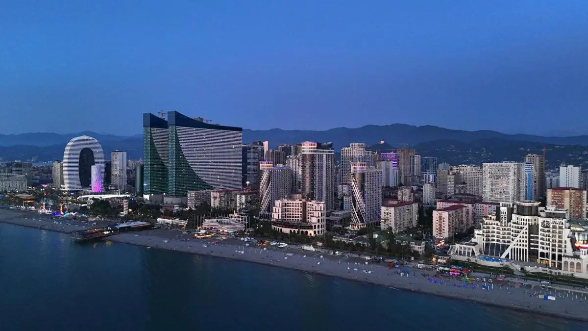 Image 2 of BATUMi ORBI SEA TOWERS SEA WIEV