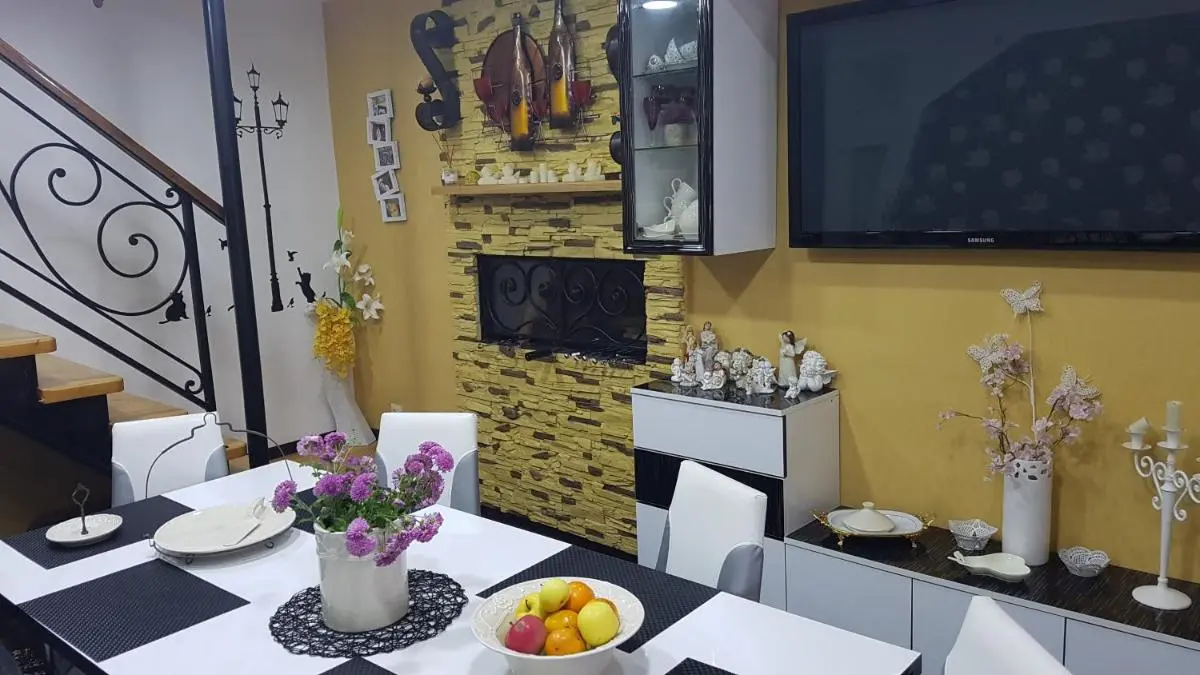 Image 4 of Батуми, 5 комнатная