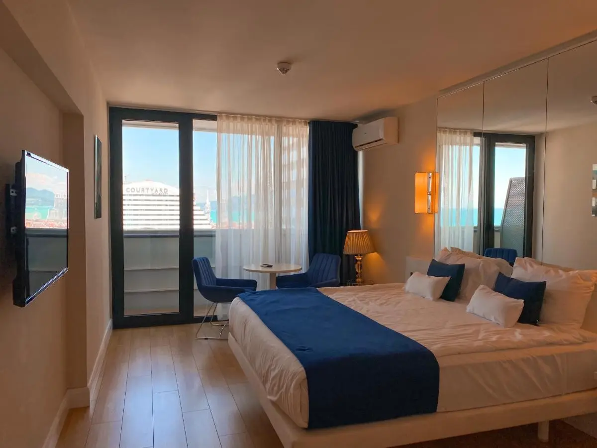 Image 1 of Batumi floor40