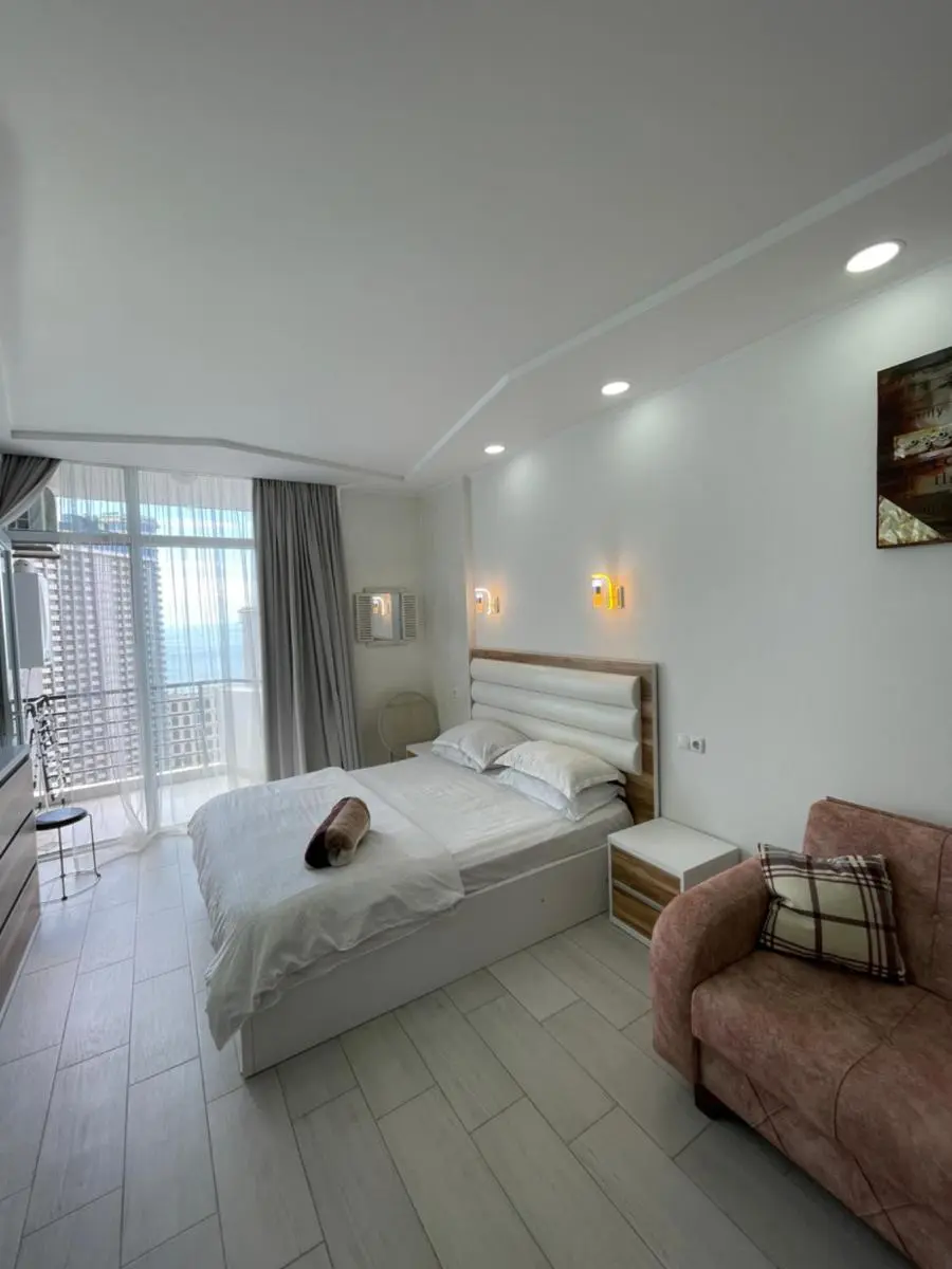 Image 1 of Best in Batumi 4