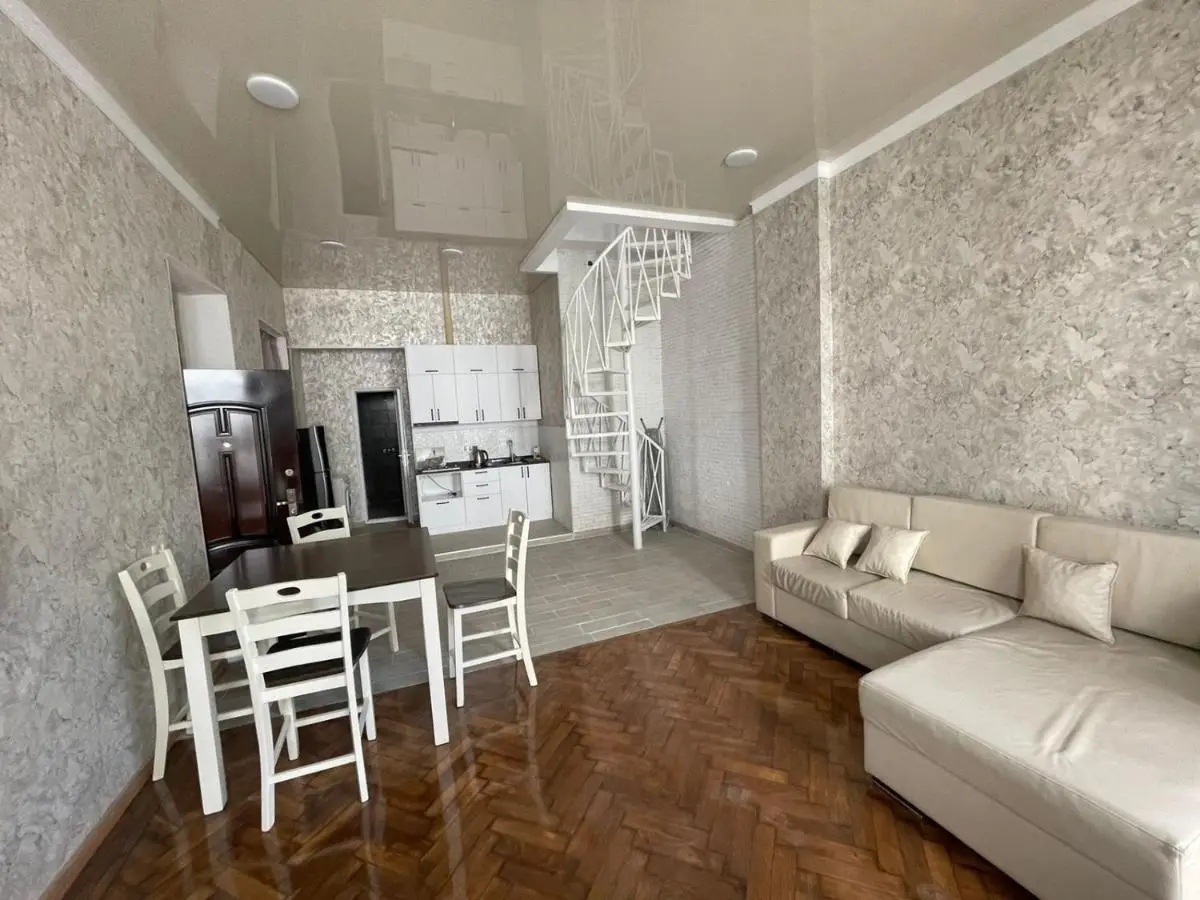 Image 3 of Центр города Батуми Apartment Rustaveli 13