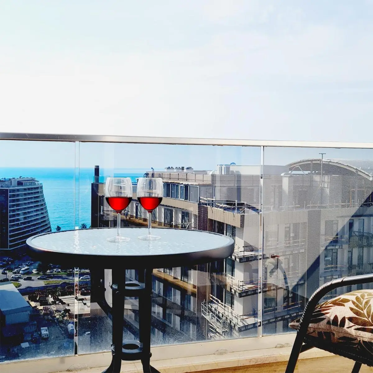 Image 4 of Comfortable Apartment#6 with Amenities Sea View Free Wi-Fi Kitchen Balcony