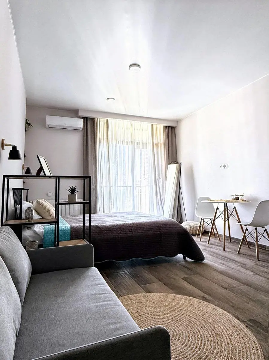 Image 5 of Cozy Apartment with Sea View Near City Center
