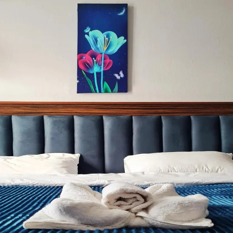 Image of Cozy Sea View Queen Bed Studio#2 Free Wi-Fi Washer Balcony Bidet