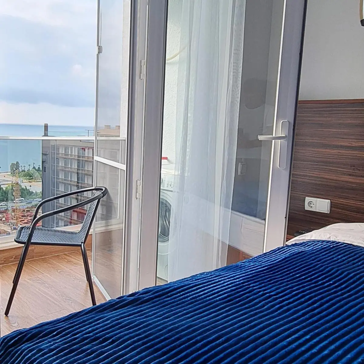 Image 1 of Cozy Sea View Queen Bed Studio#2 Free Wi-Fi Washer Balcony Bidet