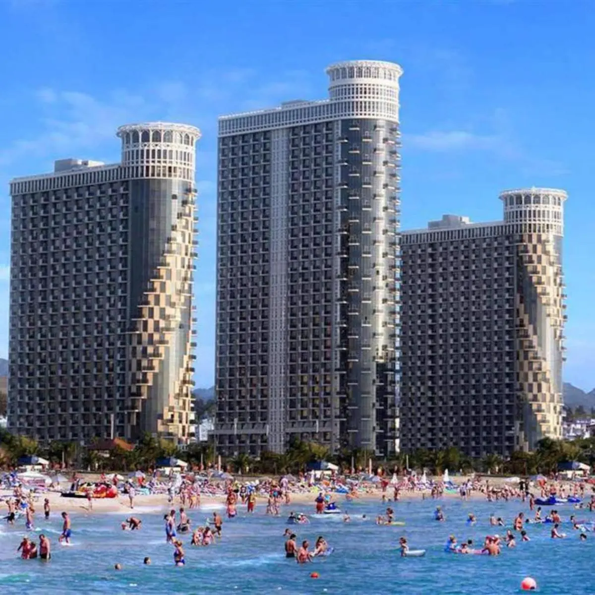 Image 5 of Cozy and Comfortable Sea View Apartment in Batumi