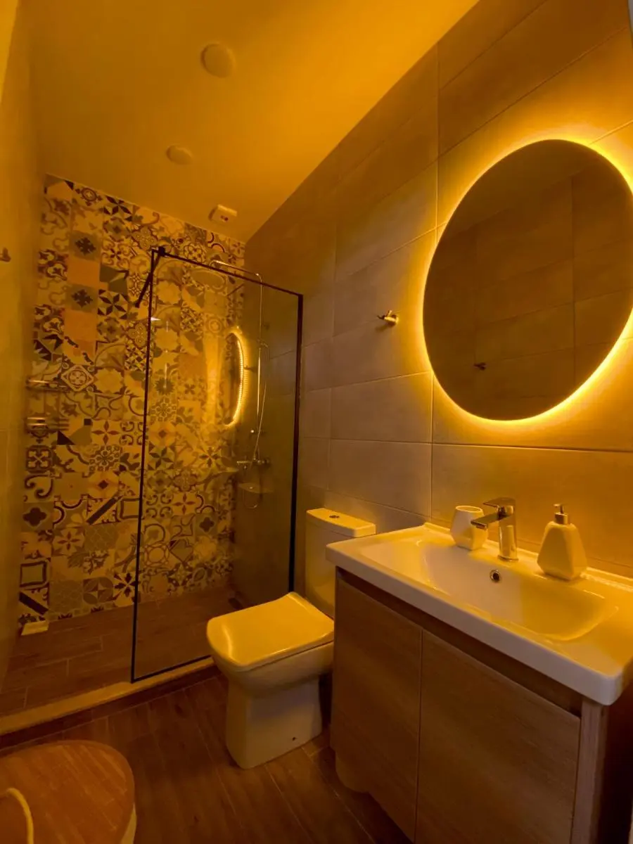 Image 4 of Cozy cubby in Batumi