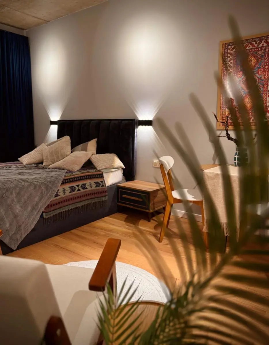 Image 3 of Cozy cubby in Batumi