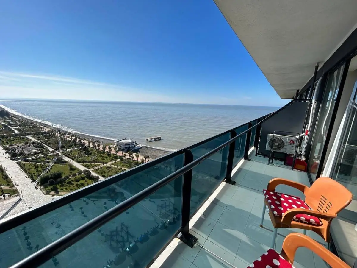 Image 1 of Двухкомнатная квартира с потрясающим видом на море в Orbi Beach Tower