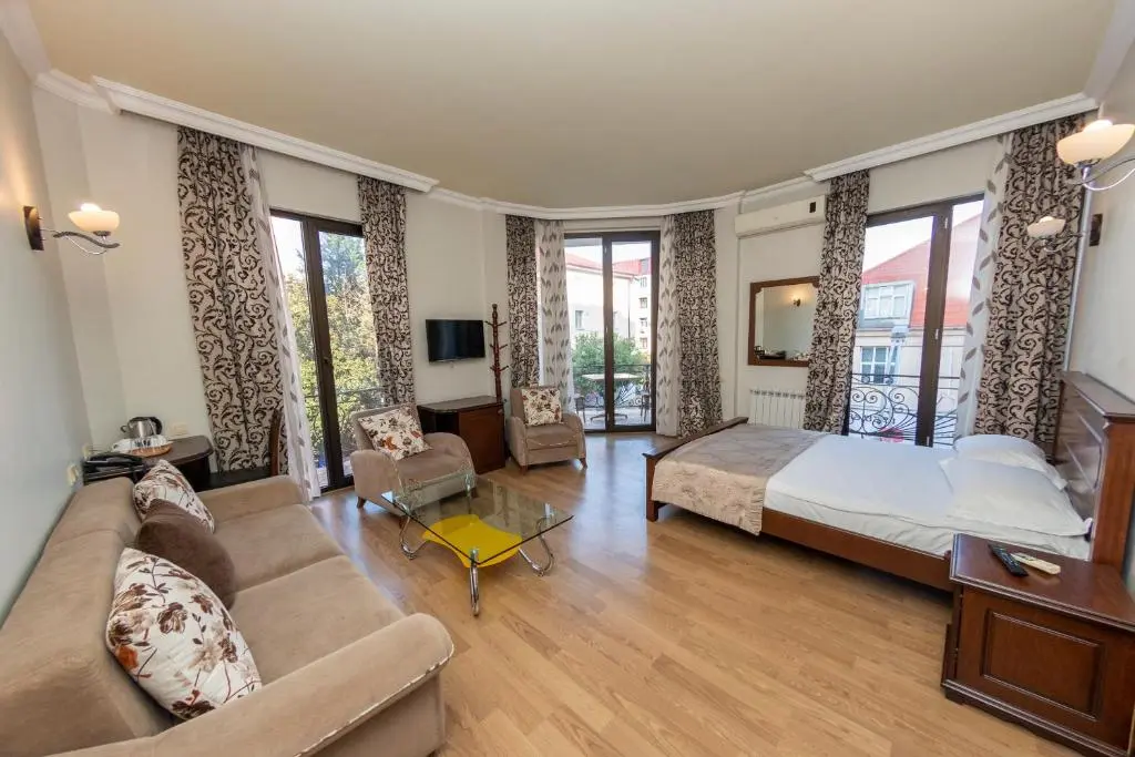 Image of Eiffel Hotel