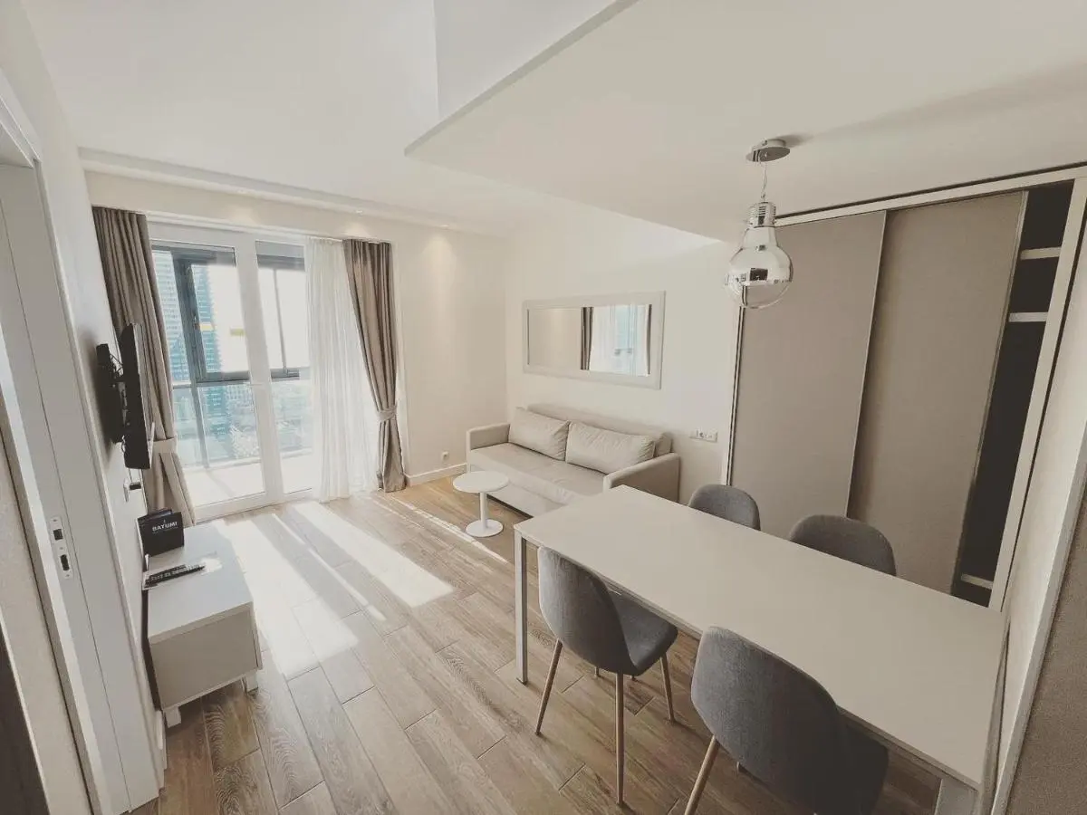 Image 5 of GQ Premium Apartments In Alliance Palace