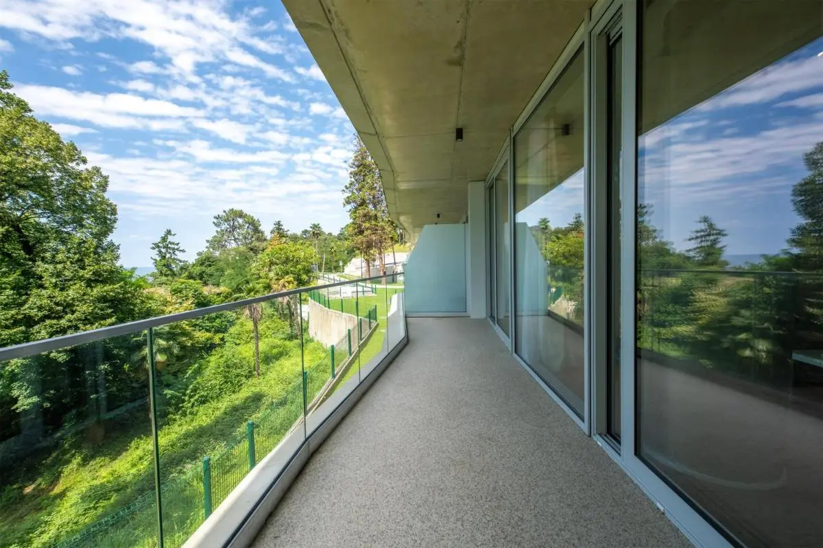 Image 4 of Green Cape Botanico