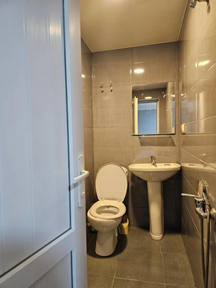 Image 2 of Guest house 2 floor