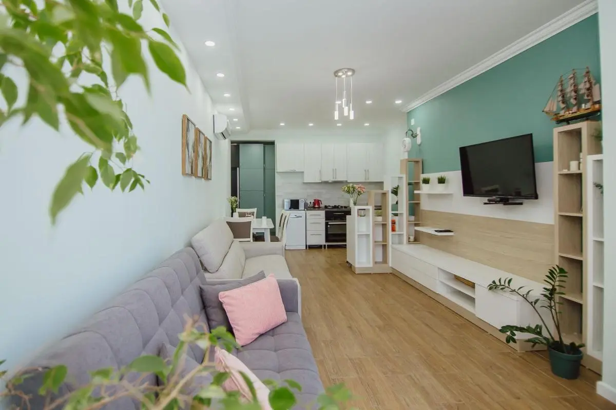 Image 3 of Happy apartments