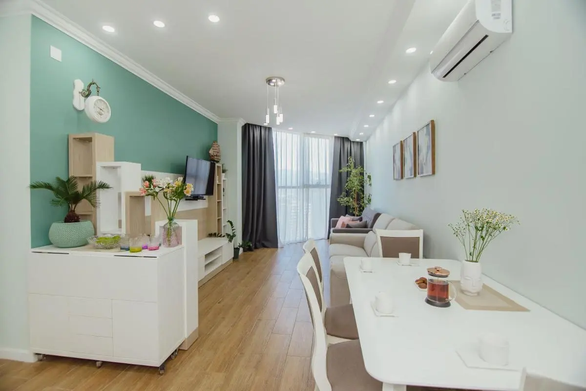 Image 4 of Happy apartments