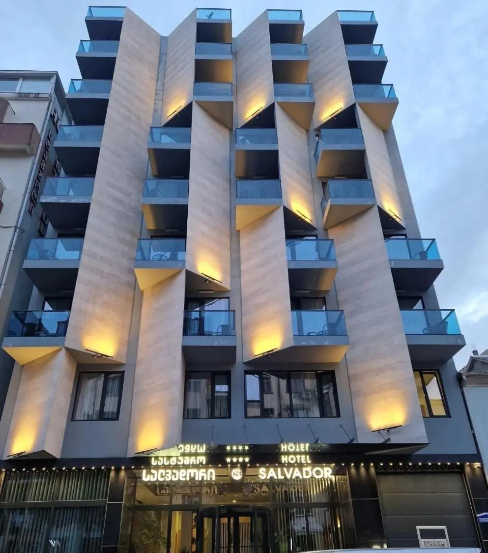 Image 3 of Hotel Salvador