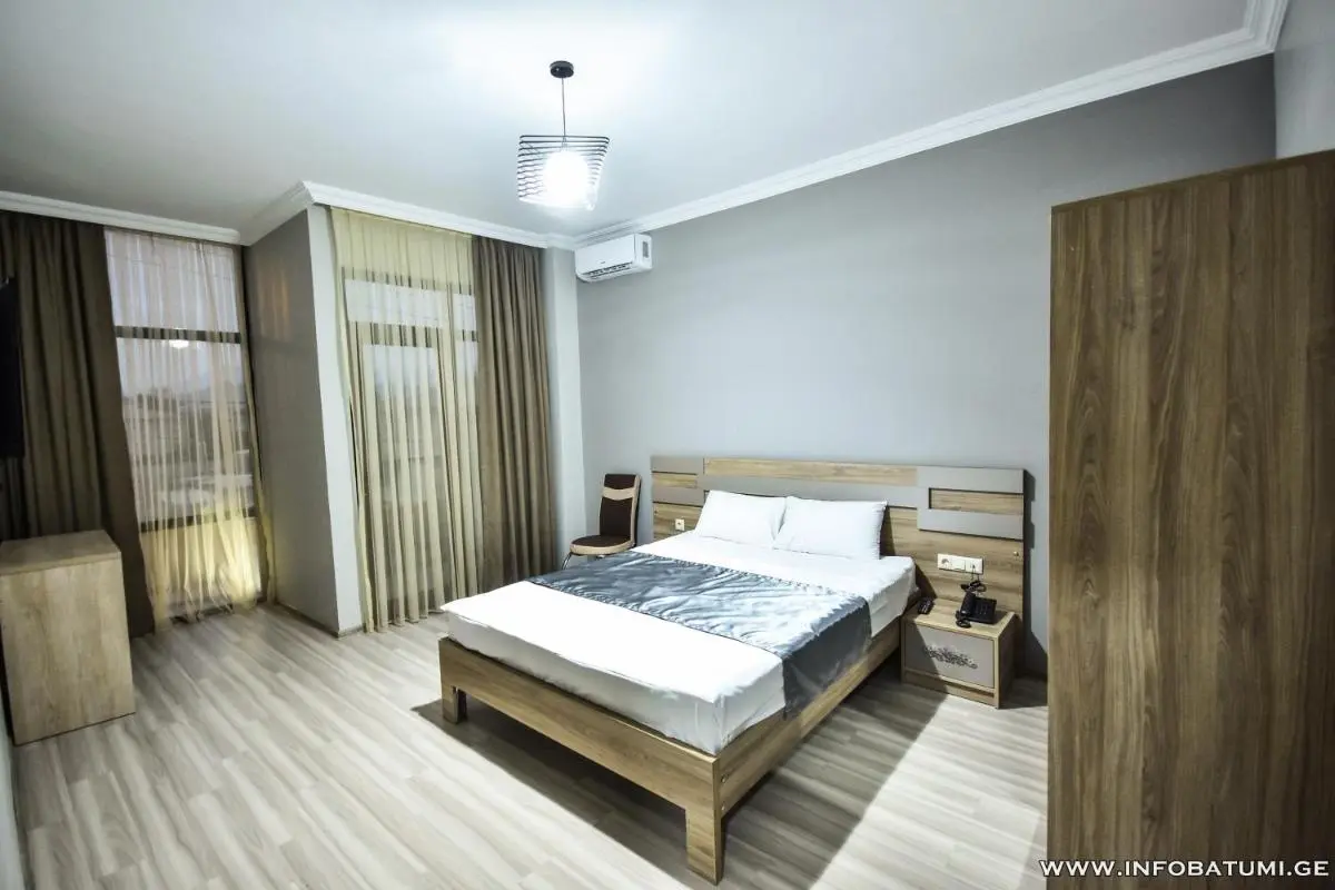 Image 1 of Hotel Wave