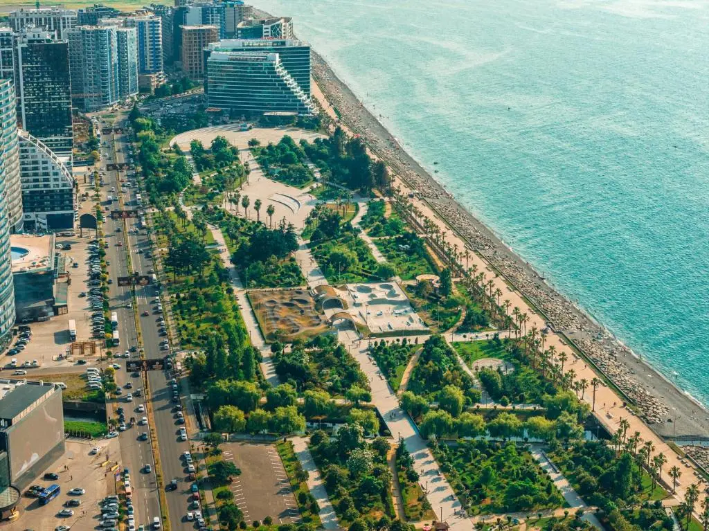 Image of Komunna Luxe