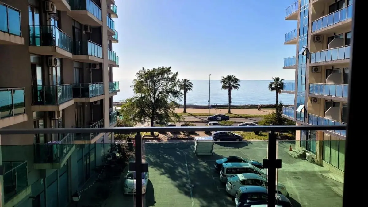 Image 5 of Liana Sea & Sky Suites
