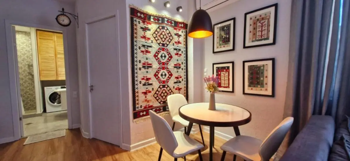 Image 3 of Lovely 1-bedroom Apartment in the center of Batumi