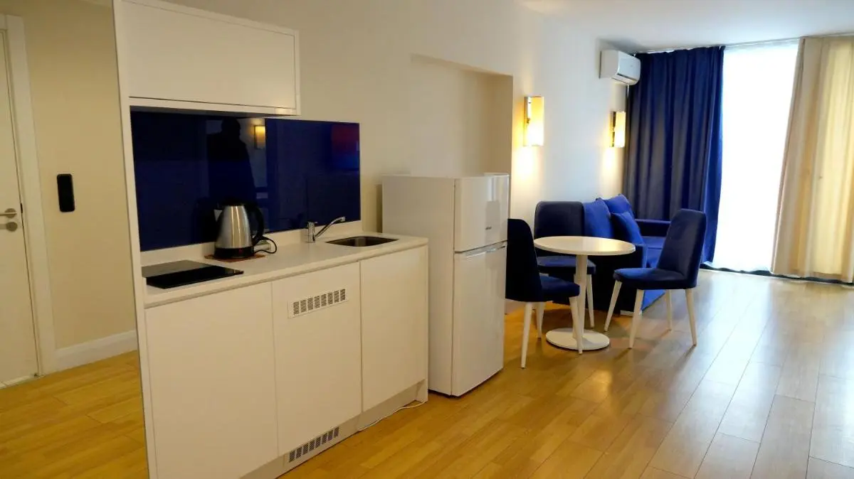 Image 2 of Lux Apart Hotel 555