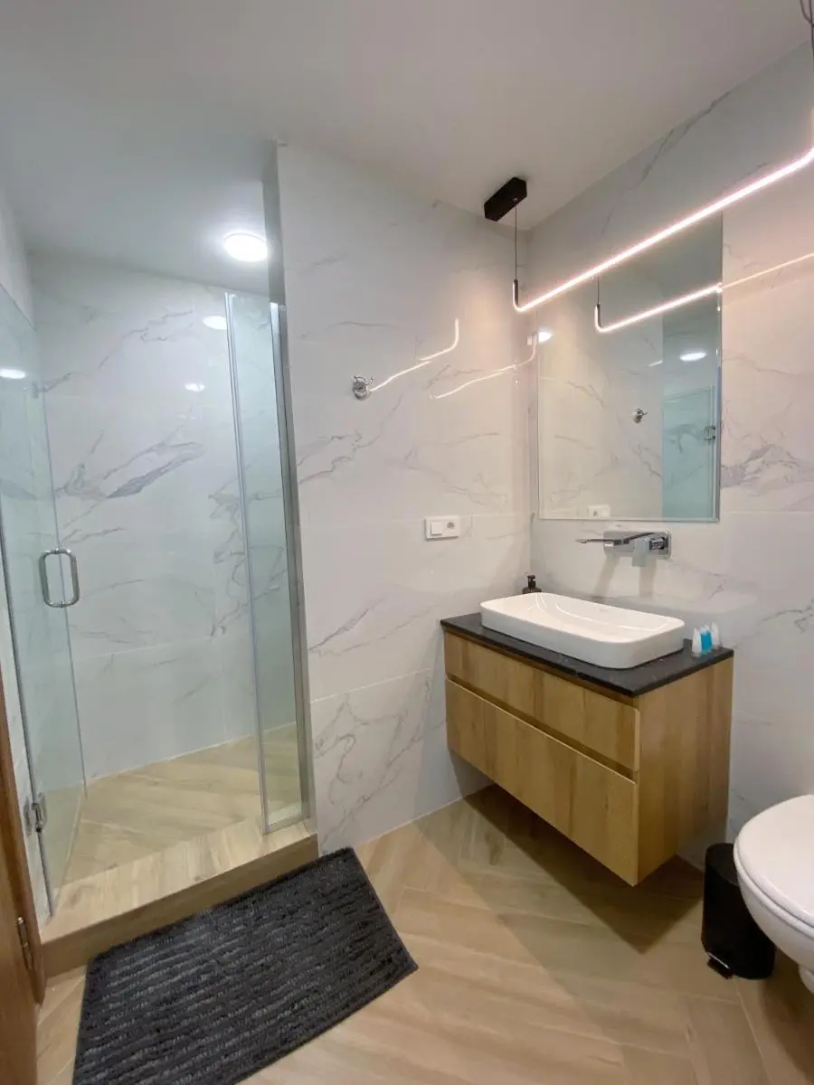 Image 3 of Luxurious Apartment with Panoramic Seaview