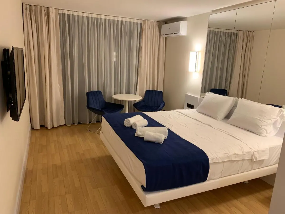Image 2 of Luxury Studio with Ocean View