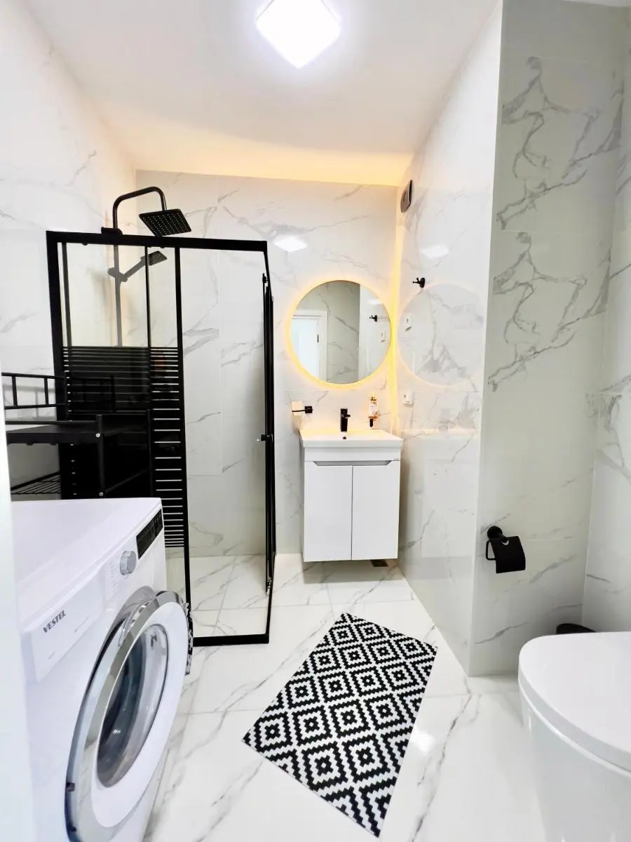 Image 3 of Люкс апартаменты студия в Steps с видом на море и горы