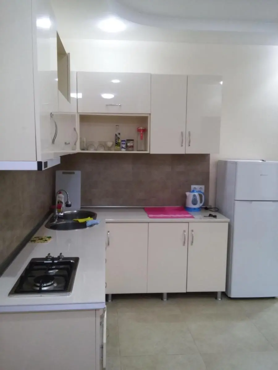 Image 3 of Mari Apartment