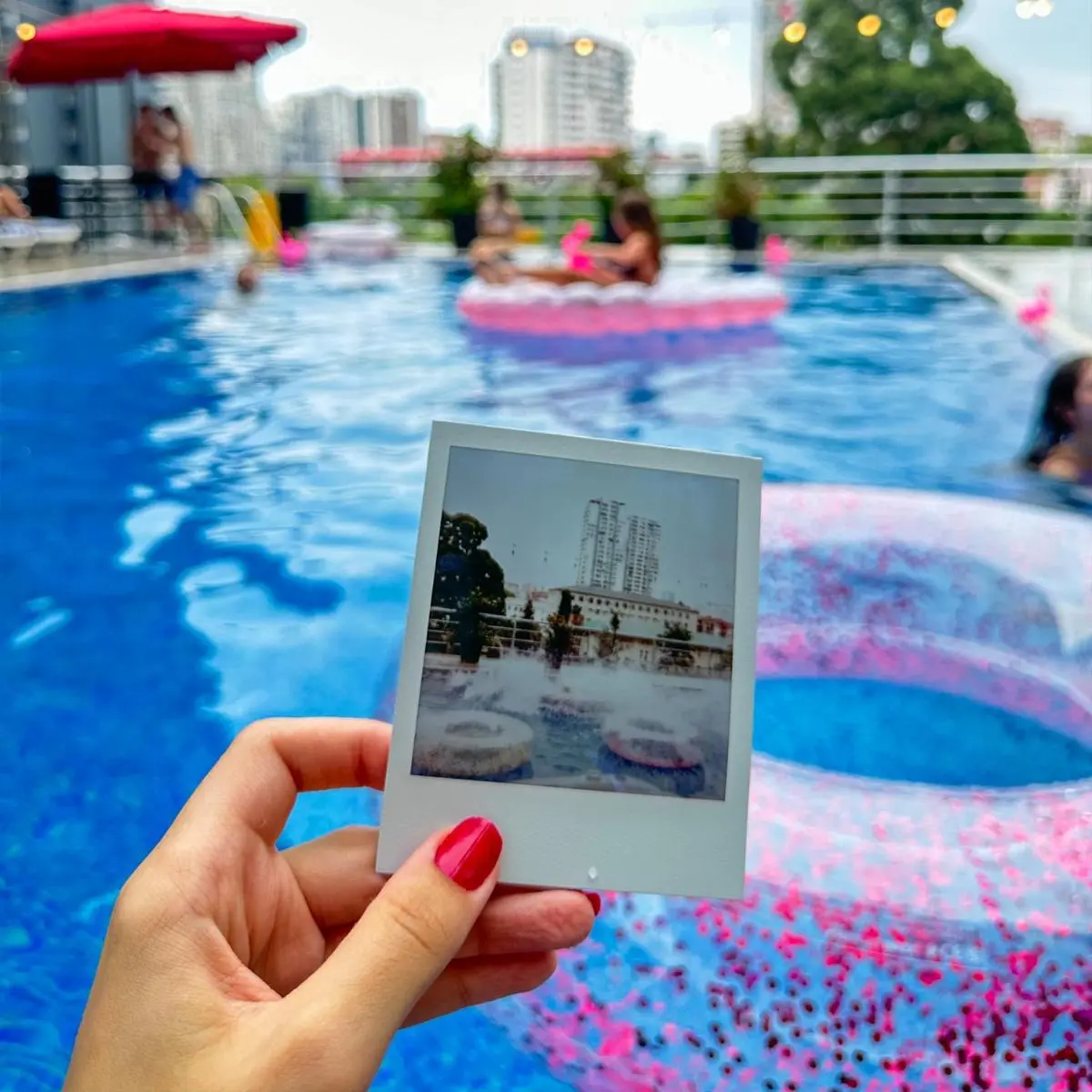 Image 3 of New Wave Hotel