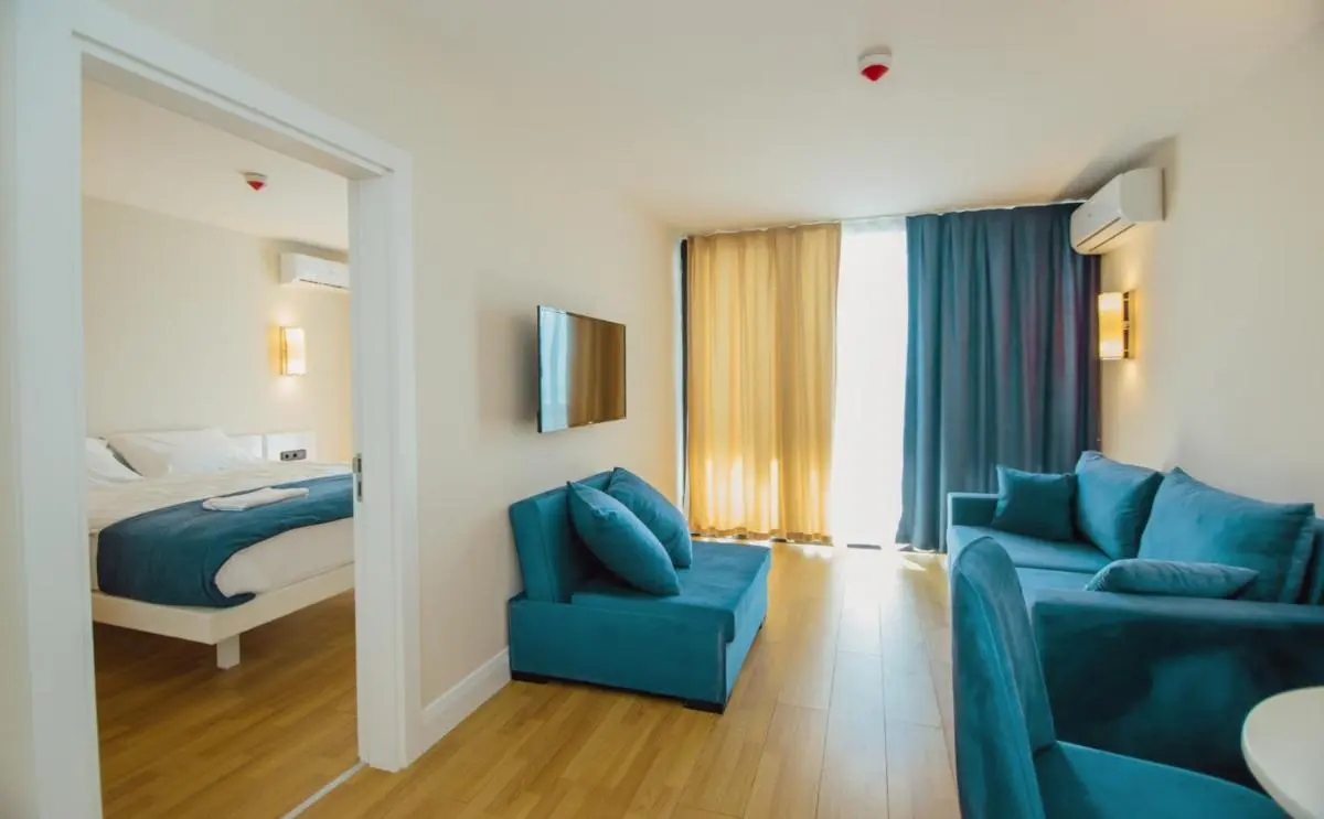 Image 2 of Next Wave Aparthotel