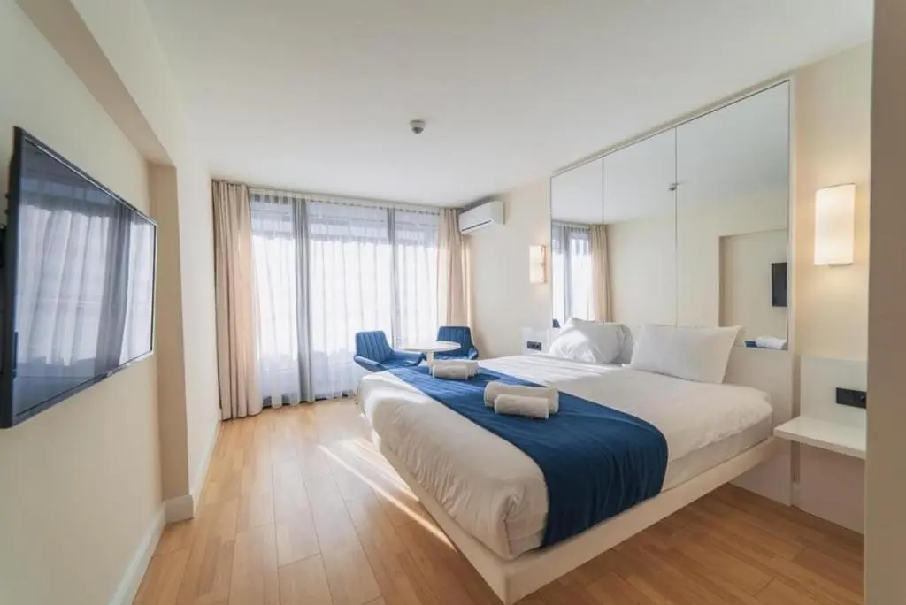 Image of ORBI APARTMENTS с прекрасным видом на город и море