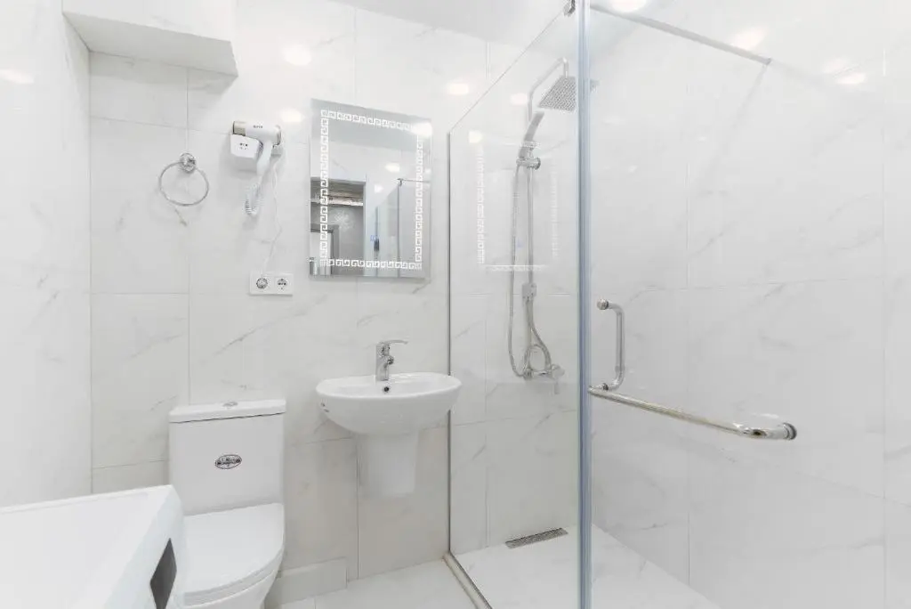 Image 2 of ORBI BEACH ToWeR 2819