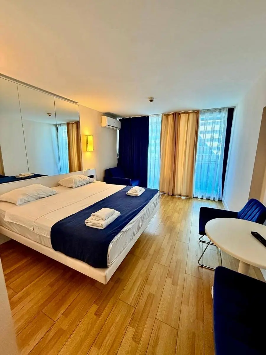 Image 5 of Orbi Apartments Seaview