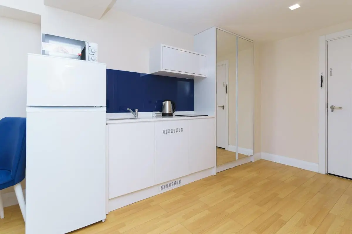 Image 3 of Orbi City 433