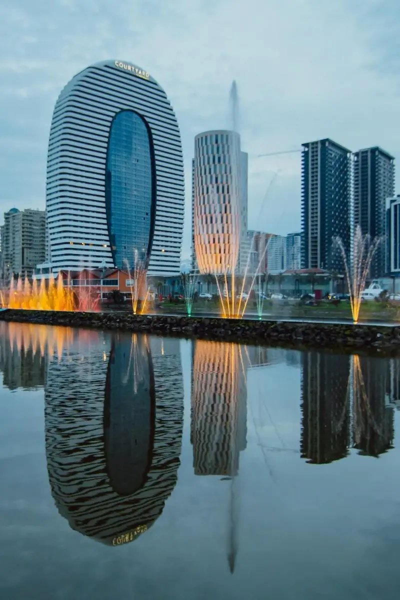 Image 3 of Oval Palace Apartments Batumi